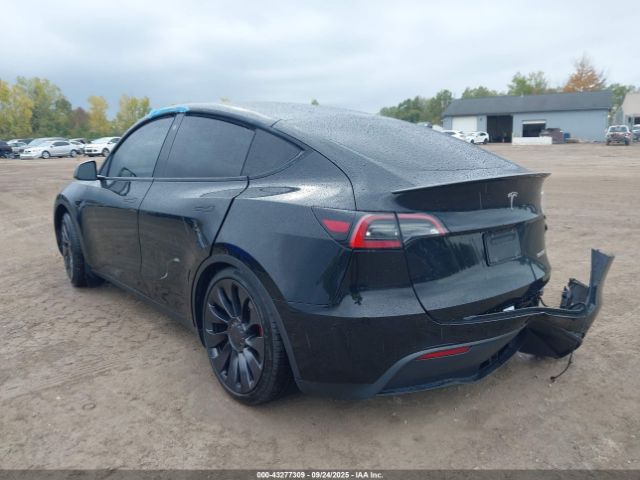 2022 TESLA MODEL Y 7SAYGDEF7NF414651 Photo 2