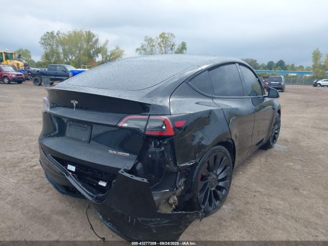 2022 TESLA MODEL Y 7SAYGDEF7NF414651 Photo 3