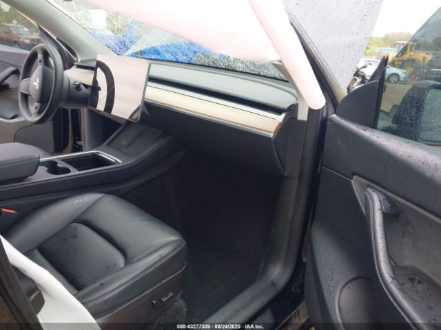 2022 TESLA MODEL Y 7SAYGDEF7NF414651 Photo 4