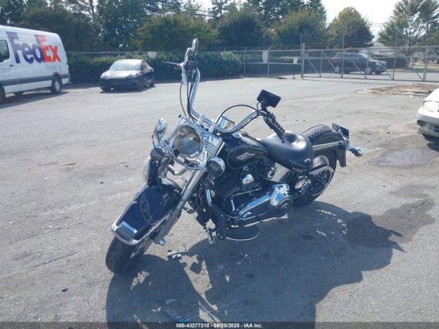 2012 HARLEY-DAVIDSON FLSTC 1HD1BWV1XCB014076 Photo 1