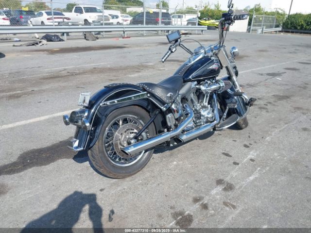 2012 HARLEY-DAVIDSON FLSTC 1HD1BWV1XCB014076 Photo 3