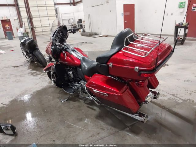 2019 HARLEY-DAVIDSON FLHTK 1HD1KEF1XKB683701 Photo 2