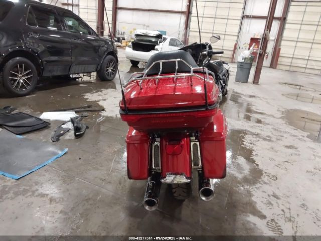 2019 HARLEY-DAVIDSON FLHTK 1HD1KEF1XKB683701 Photo 5