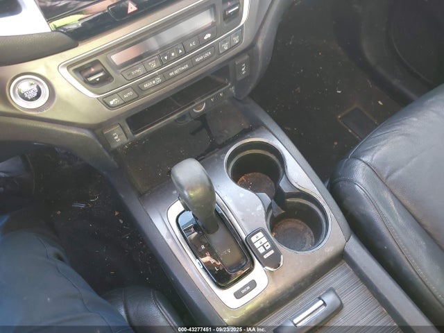 Honda j35y6 2016 5FNYF5H70GB021507 Image 11