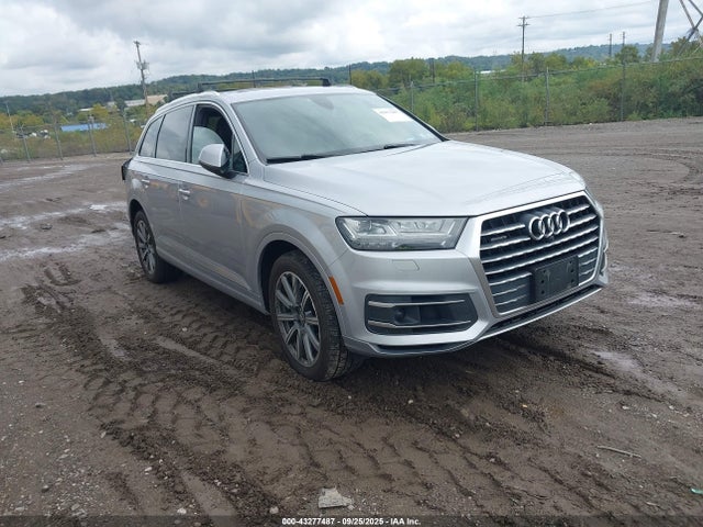2018 AUDI Q7 WA1VAAF77JD033174 Photo 0