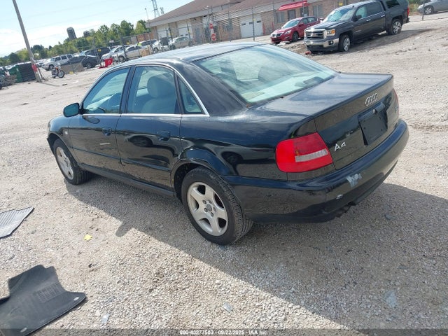 1999 AUDI A4 WAUED28D7XA308829 Photo 2