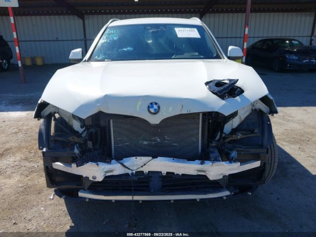 2019 BMW X3 5UXTR9C52KLP84602 Photo 5