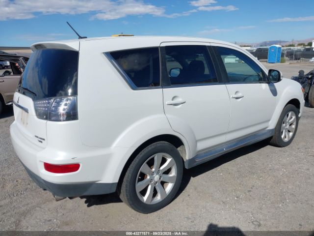 2010 MITSUBISHI OUTLANDER JA4JT5AX3AZ013174 Photo 3