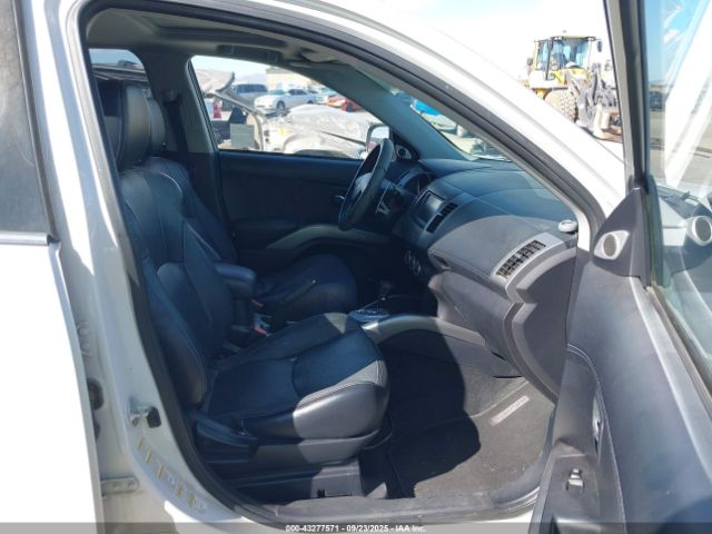 2010 MITSUBISHI OUTLANDER JA4JT5AX3AZ013174 Photo 4