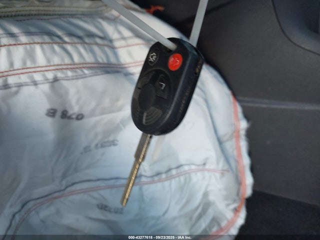 Ford 2014 2014 1FADP3F20EL407402 Image 11