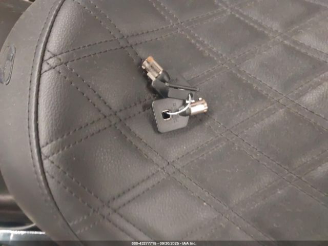 2016 HARLEY-DAVIDSON FXDB 1HD1GXM19GC316757 Photo 10