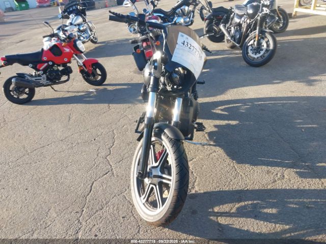 2016 HARLEY-DAVIDSON FXDB 1HD1GXM19GC316757 Photo 4