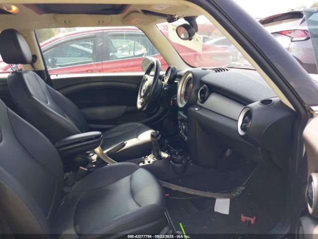 2012 MINI COOPER WMWSU3C58CT185324 Photo 4