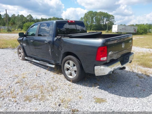 2018 RAM 1500 3C6RR7LT9JG123652 Photo 2