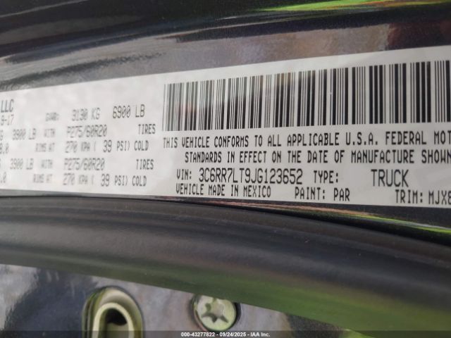 2018 RAM 1500 3C6RR7LT9JG123652 Photo 8