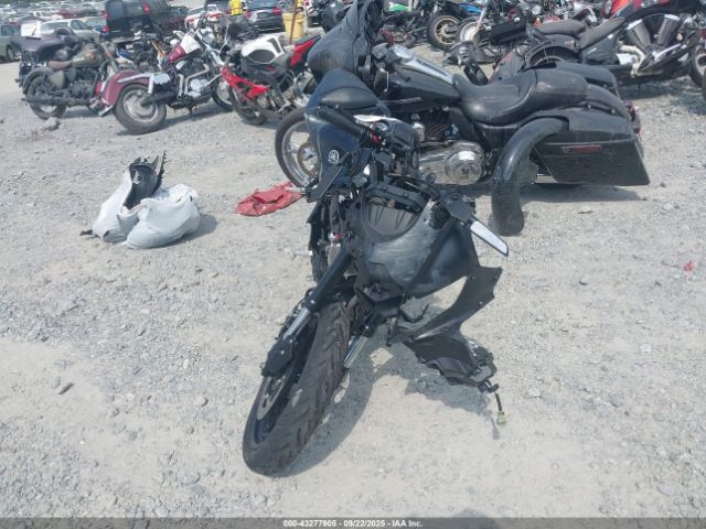 2021 YAMAHA YZFR3 MH3RH18Y7MK008009 Photo 4