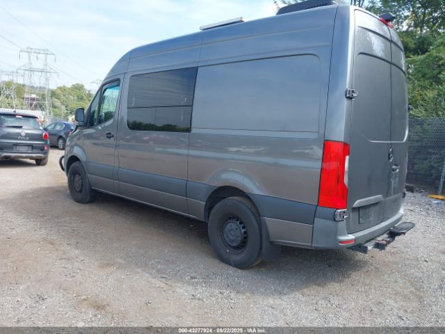 2021 MERCEDES-BENZ SPRINTER 1500 W1Y70BGY0MT060933 Photo 2