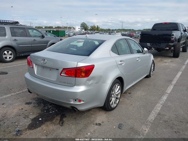 Продажа на аукционе авто 2010 Lexus Is 250, vin: JTHCF5C2XA5039106, номер лота: 43277937