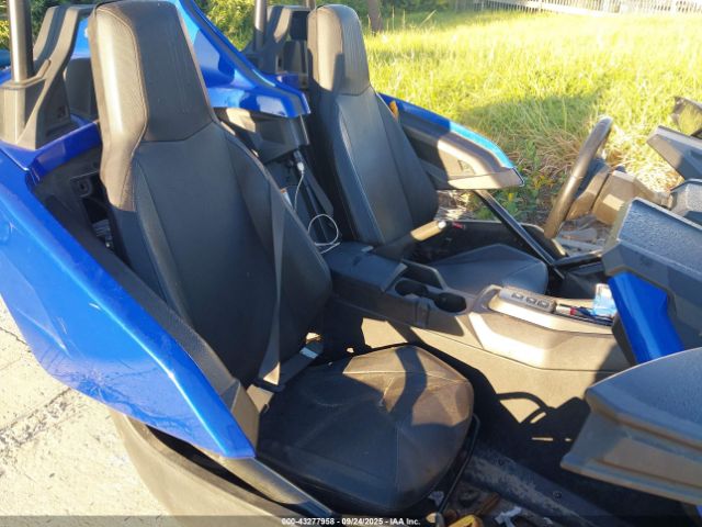 2022 POLARIS SLINGSHOT 57XAAPHD0N8148473 Photo 4