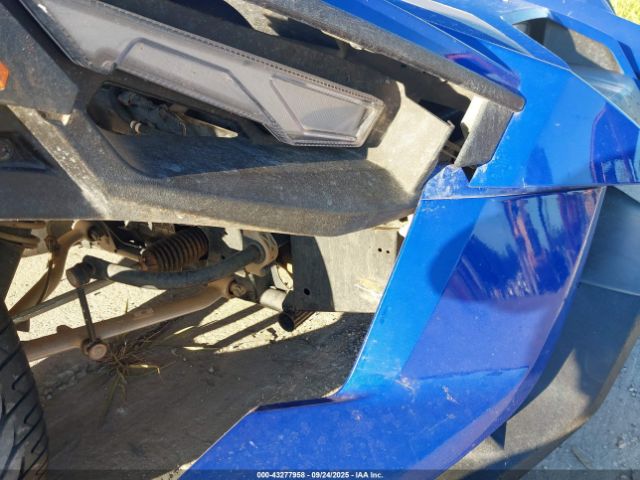 2022 POLARIS SLINGSHOT 57XAAPHD0N8148473 Photo 5