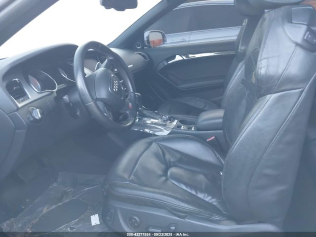 2011 AUDI S5 WAUVGAFH1BN012519 Photo 4