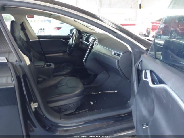 2013 TESLA MODEL S 5YJSA1DN2DFP17430 Photo 4