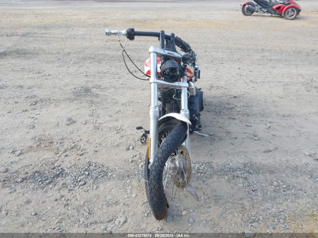 2014 HARLEY-DAVIDSON FXDWG 1HD1GPM12EC314586 Photo 4