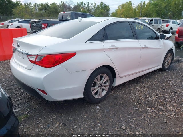 5NPEB4AC7EH900887 Hyundai gamma