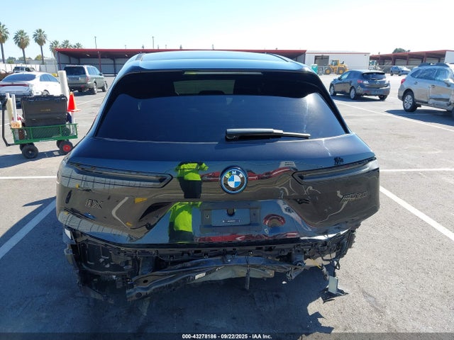 WB533CF08SCT03201, 2025 Bmw Ix M60 vehicle history