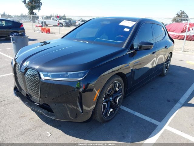 2025 BMW IX WB533CF08SCT03201 Photo 1