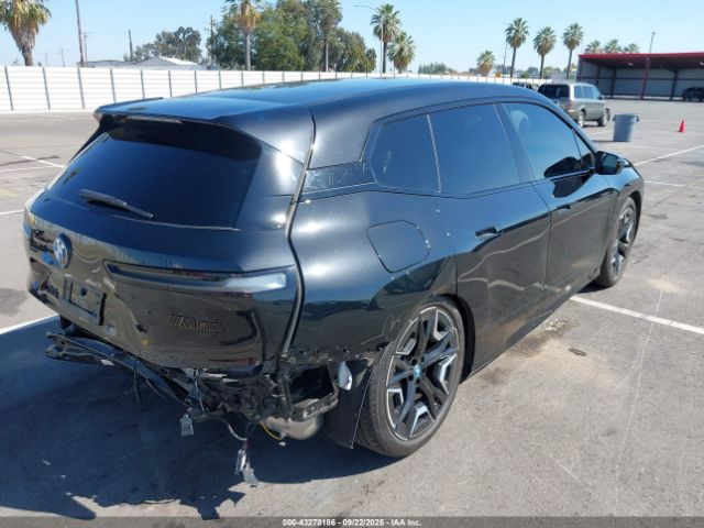 2025 BMW IX WB533CF08SCT03201 Photo 3