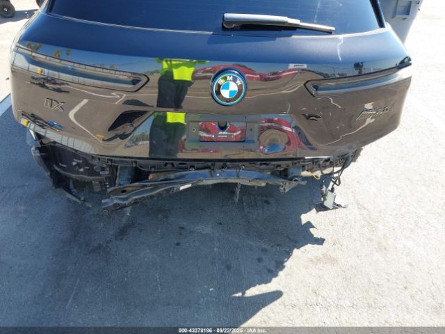2025 BMW IX WB533CF08SCT03201 Photo 5