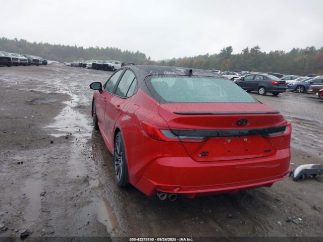 2025 TOYOTA CAMRY 4T1DBADK0SU002464 Photo 2