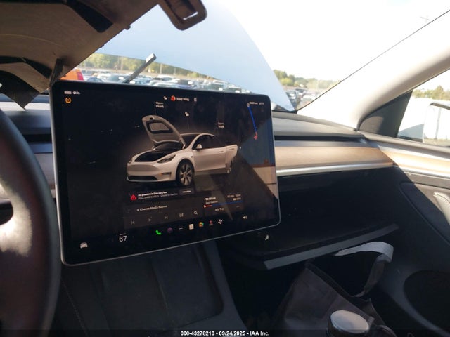 Продаж на аукціоні авто 2023 Tesla Model Y Awd/long Range Dual Motor All-wheel Drive, vin: 7SAYGDEE5PF755573, номер лоту: 43278210