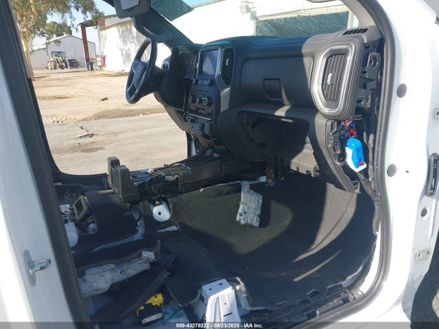 2020 Chevrolet Silverado 1500 4wd  Short Bed Lt Trail Boss მანქანა იყიდება აუქციონზე, vin: 3GCPYFEL5LG376688, აუქციონის ნომერი: 43278222