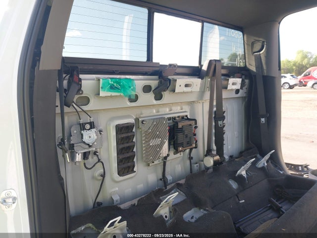 2020 Chevrolet Silverado 1500 4wd  Short Bed Lt Trail Boss მანქანა იყიდება აუქციონზე, vin: 3GCPYFEL5LG376688, აუქციონის ნომერი: 43278222