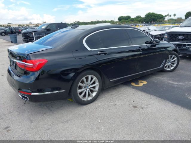 2018 BMW 740I WBA7E2C5XJG742365 Photo 3