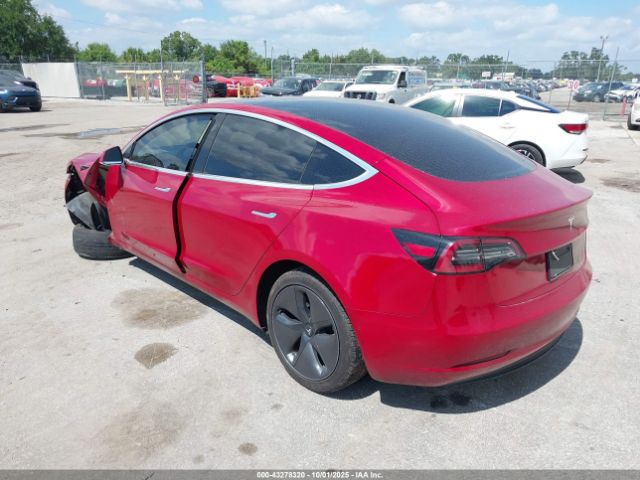 2019 TESLA MODEL 3 5YJ3E1EA1KF435264 Photo 2