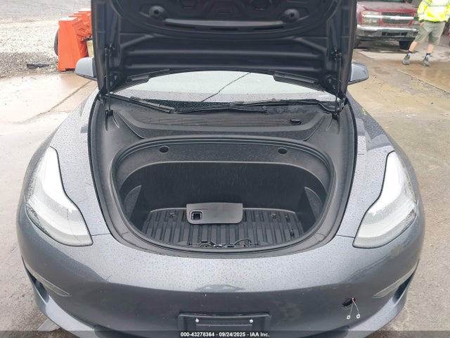2023 TESLA MODEL 3 5YJ3E1EA7PF674308 Photo 9