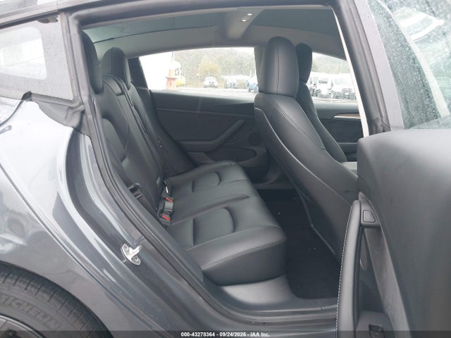 2023 TESLA MODEL 3 5YJ3E1EA7PF674308 Photo 7