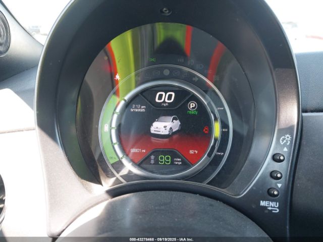 2018 FIAT 500E 3C3CFFGEXJT510140 Photo 6