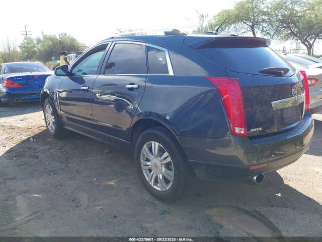 2016 CADILLAC SRX 3GYFNBE33GS556407 Photo 2