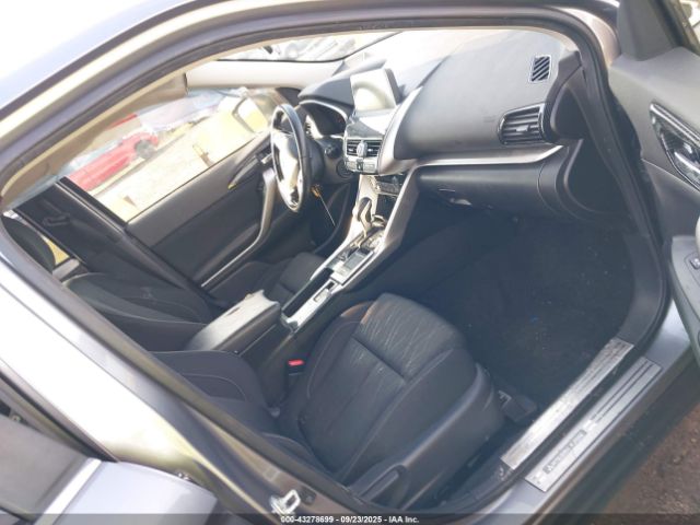2018 MITSUBISHI ECLIPSE CROSS JA4AT5AA8JZ069574 Photo 4
