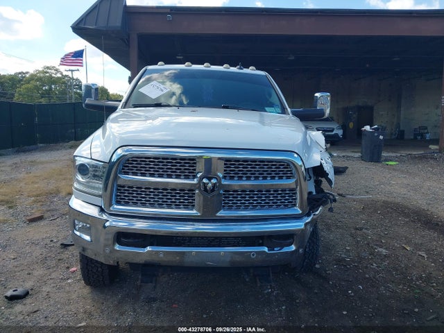 43278706 :رقم المزاد ، 3C63RRML5HG597429 vin ، 2017 Ram 3500 Laramie  4x4 6'4 Box مزاد بيع