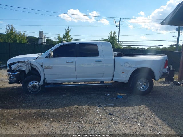 43278706 :رقم المزاد ، 3C63RRML5HG597429 vin ، 2017 Ram 3500 Laramie  4x4 6'4 Box مزاد بيع