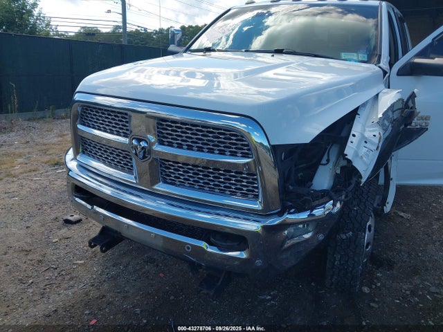 43278706 :رقم المزاد ، 3C63RRML5HG597429 vin ، 2017 Ram 3500 Laramie  4x4 6'4 Box مزاد بيع