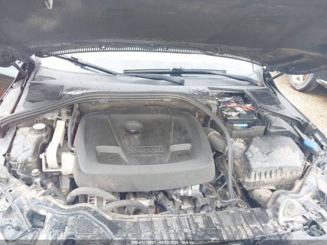 2016 VOLVO S60 YV126MFK5G1392947 Photo 9