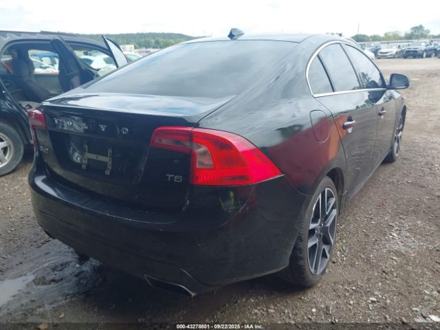 2016 VOLVO S60 YV126MFK5G1392947 Photo 3