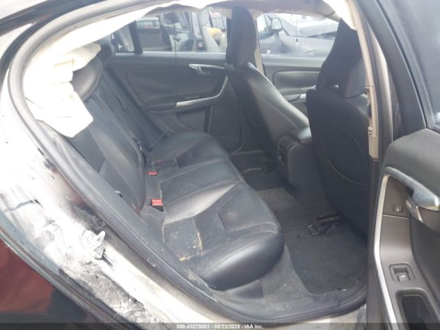 2016 VOLVO S60 YV126MFK5G1392947 Photo 7