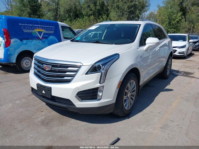 2018 CADILLAC XT5 1GYKNDRS7JZ197455 Photo 1